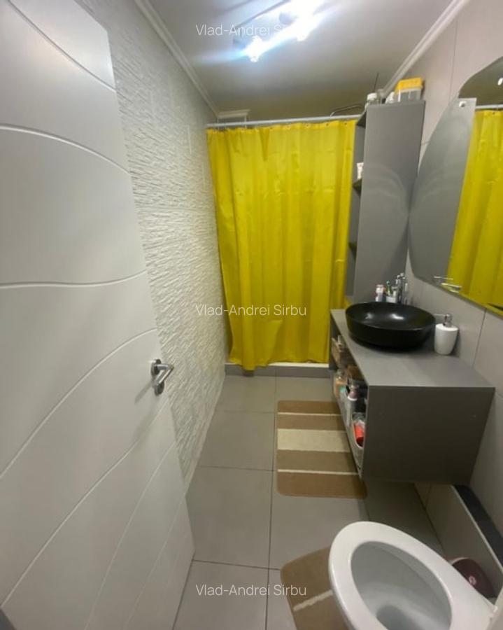 Apartament cu 3 camere decomandat, mobilat în 13 Septembrie - 7
