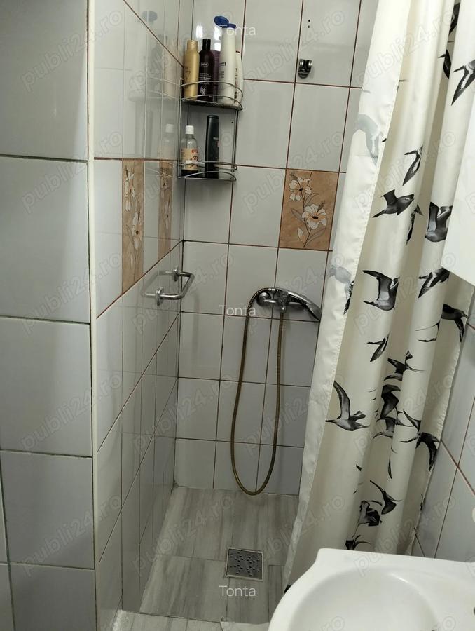 Vand apartament o camera - 8