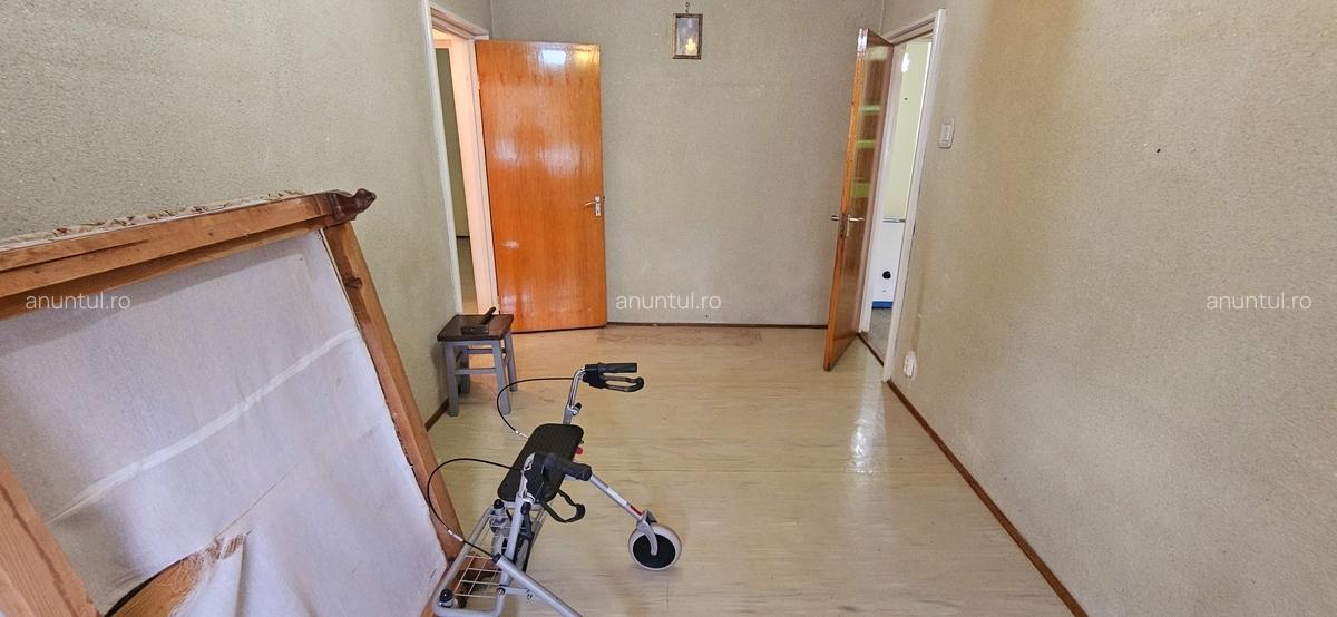 Drumul Taberei, Plaza, et.4/10, decomandat, 2 lifturi, liber - 12
