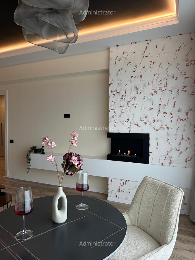 Apartament modern cu 3 camere, doua bai, etaj 4/6 (cu lift), prima inchiriere - 18