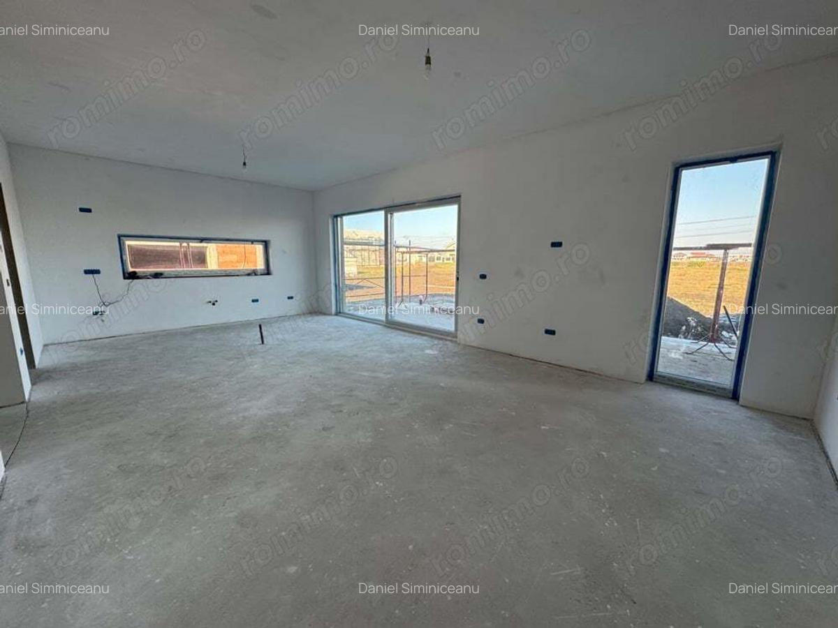 De vanzare duplex pe parter cu 4 camere in Dumbravita - 1