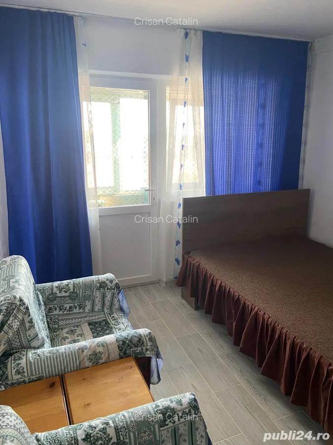 Inchiriez garsoniera - 2