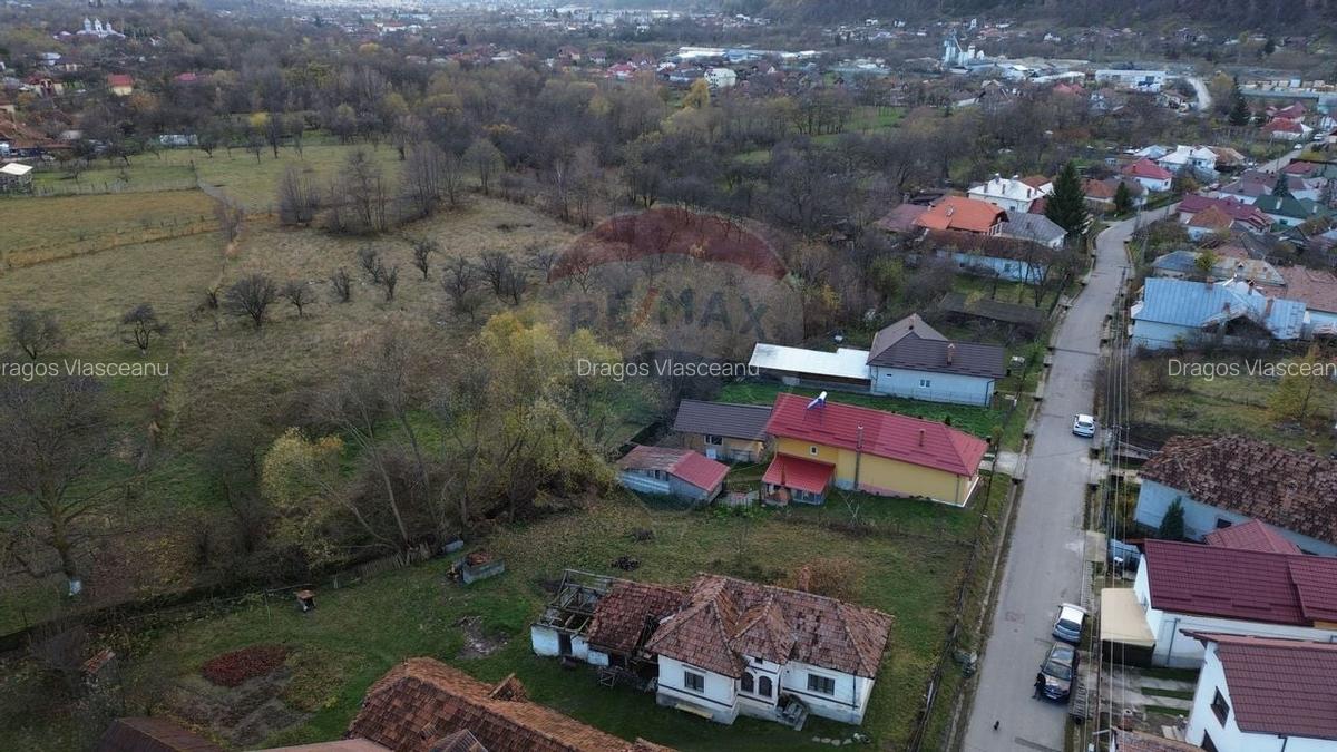 Casa si teren de vanzare in Leresti la super pret - 10