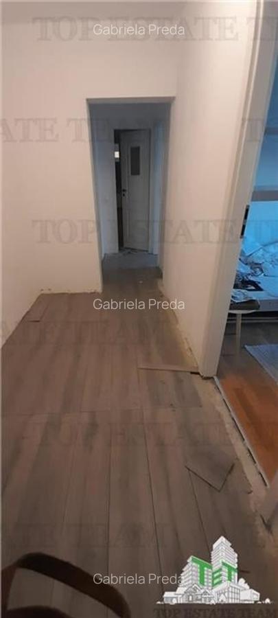 Timpuri Noi Vacaresti 6 minute de metrou - 3