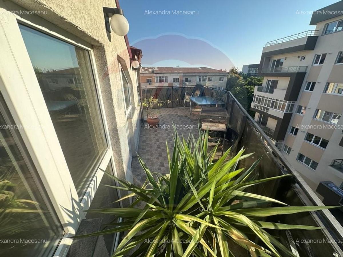 Apartament cu 4 camere de vanzare in zona Rovine - 9