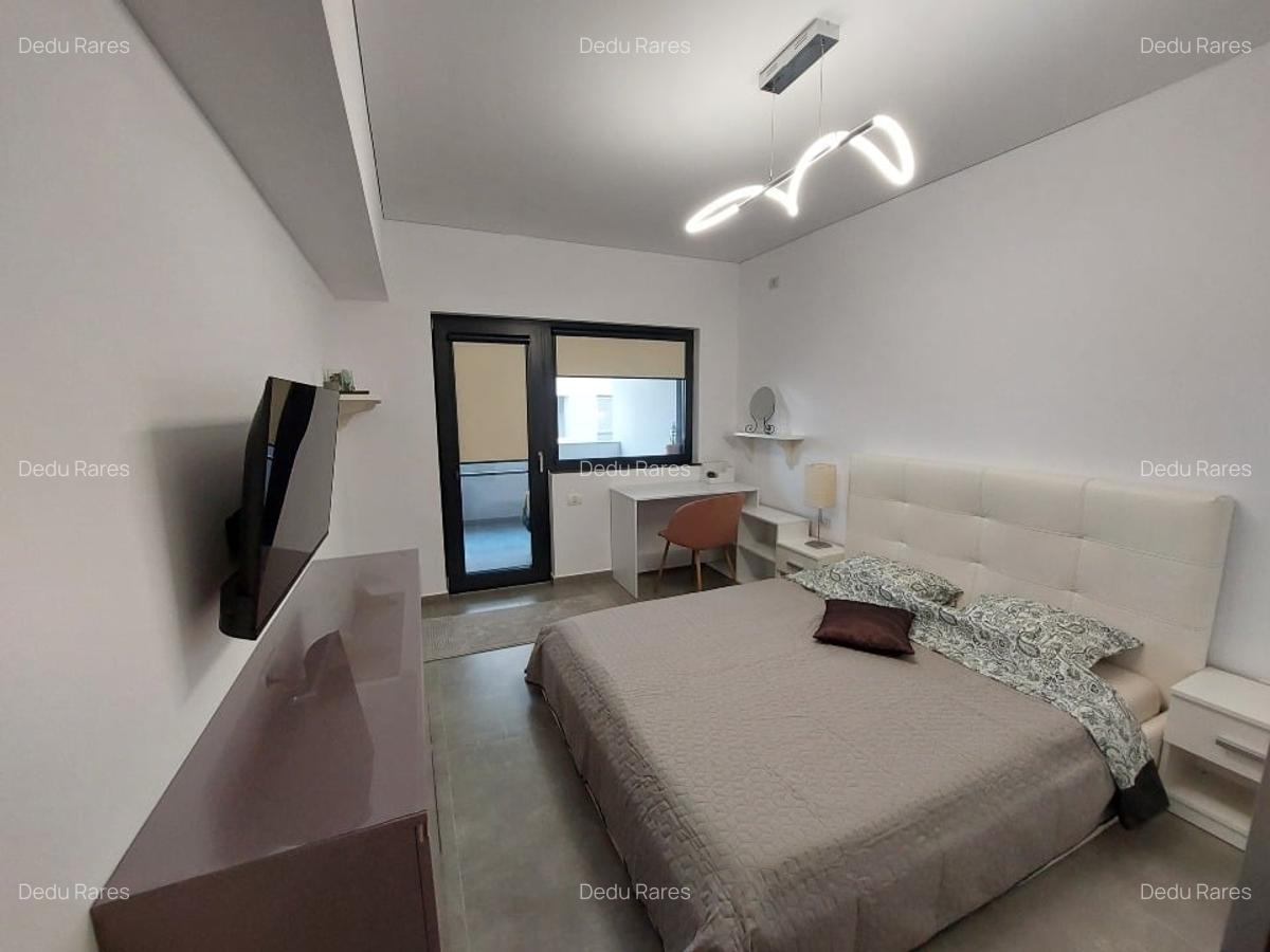 Inchiriez Apartament 2 camere, 74 mp, Zona Universitate, parcare, dotari top - 9