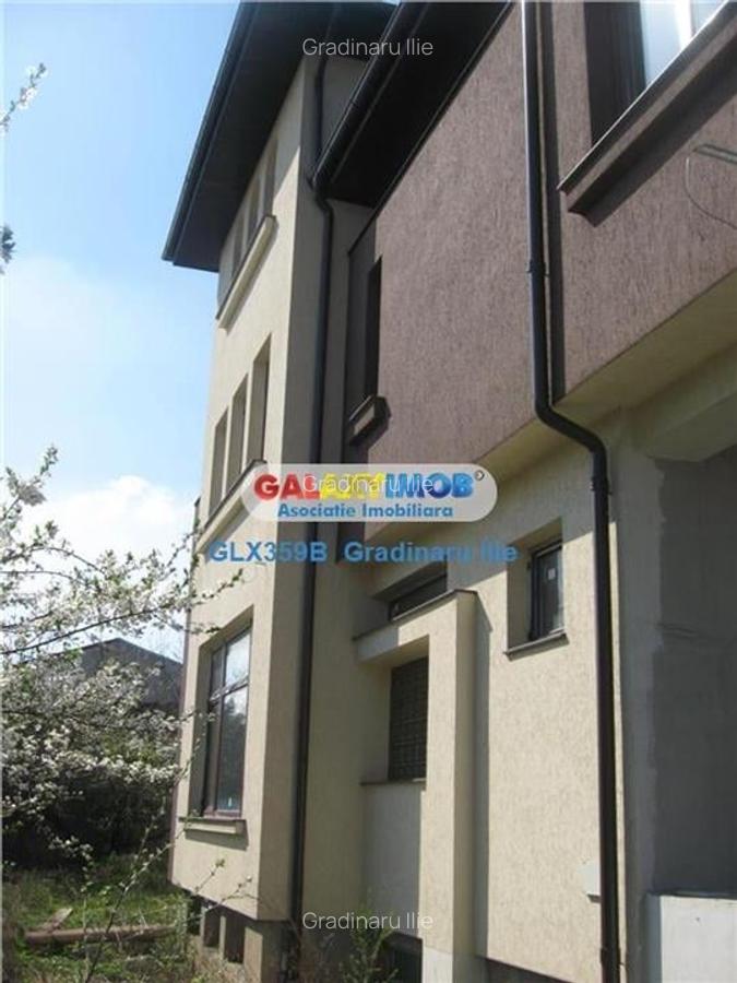Vanzare  vila  8 camere  Bucurestii Noi / Zona Laminorului / Oas - 9