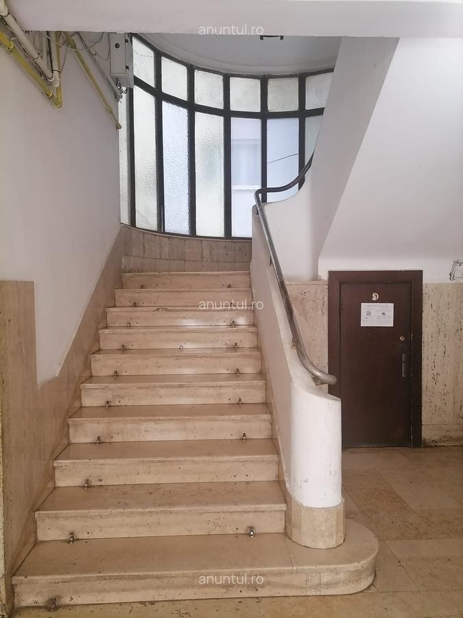 Piata Romana- A.S.E.- Hotel Sheraton - 7