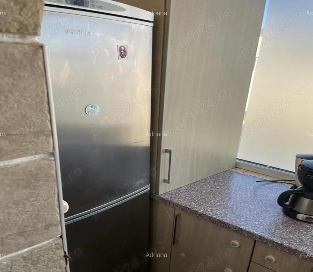 Apartament de vanzare 2 camere ,Str. Lalelelor colt cu Eugen Pop - 10