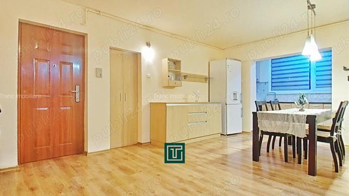 Apartament cu 4 camere de vanzare Arad, Micalaca, zona 700 - 16