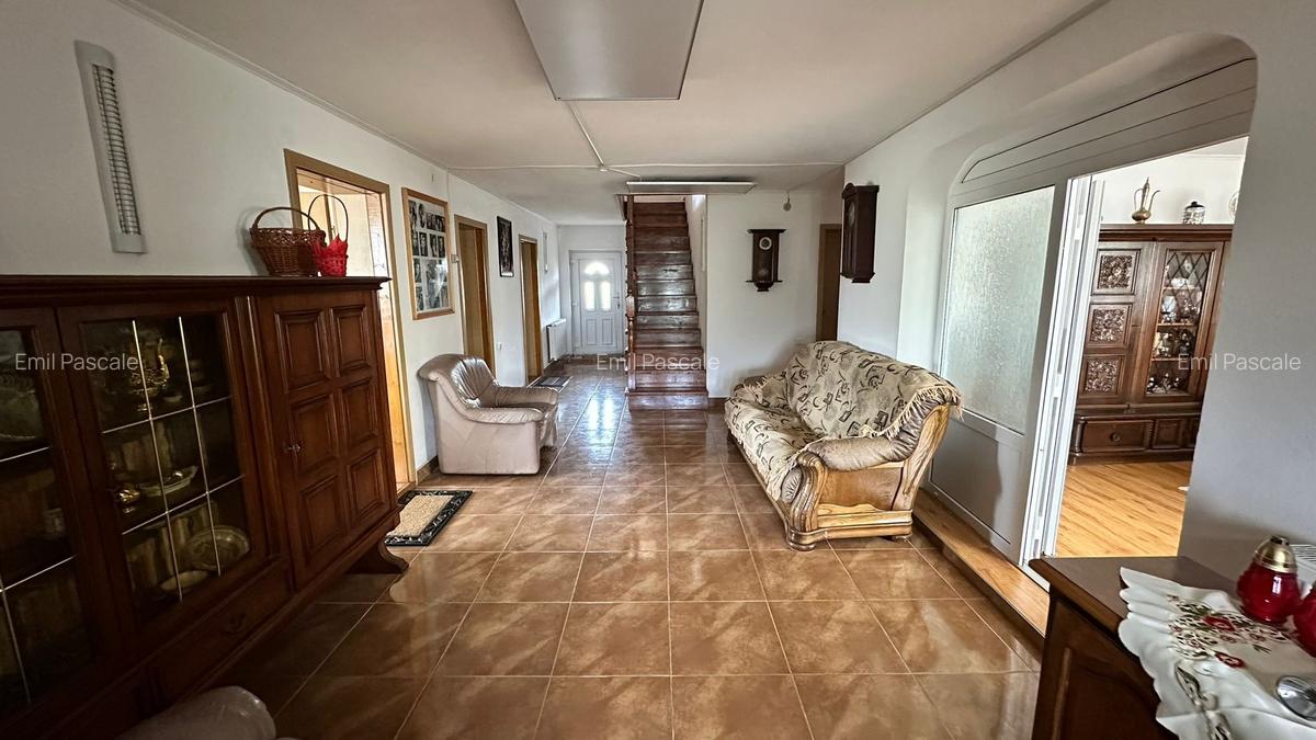 De vanzare – Casa spatioasa in Gura Raului, Sibiu - 8
