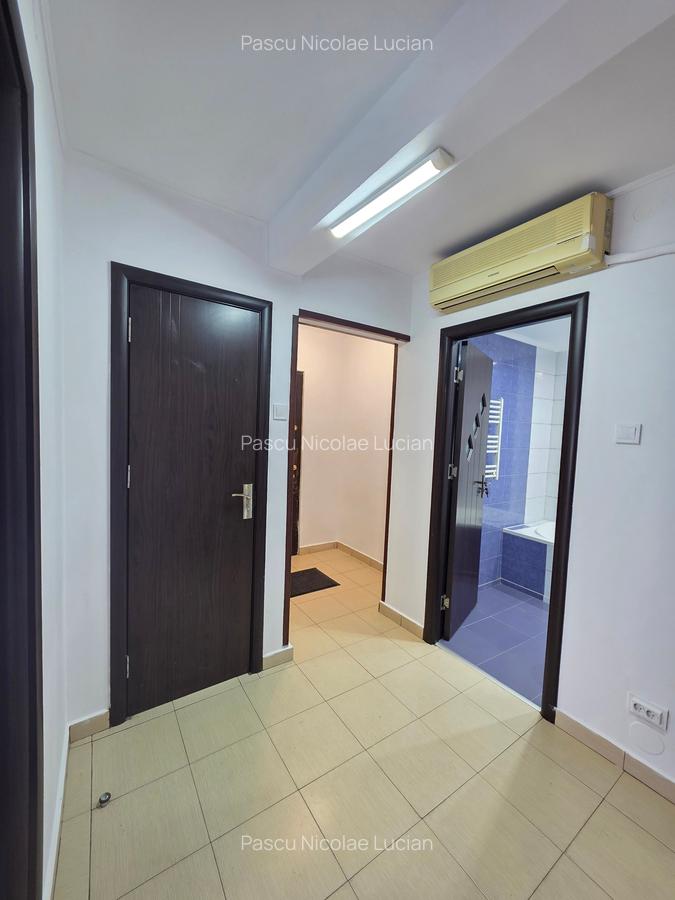 EROII REVOLUTIEI, str. Vigoniei, metrou, decomandat, 50 mpu, renovat, parcare - 16