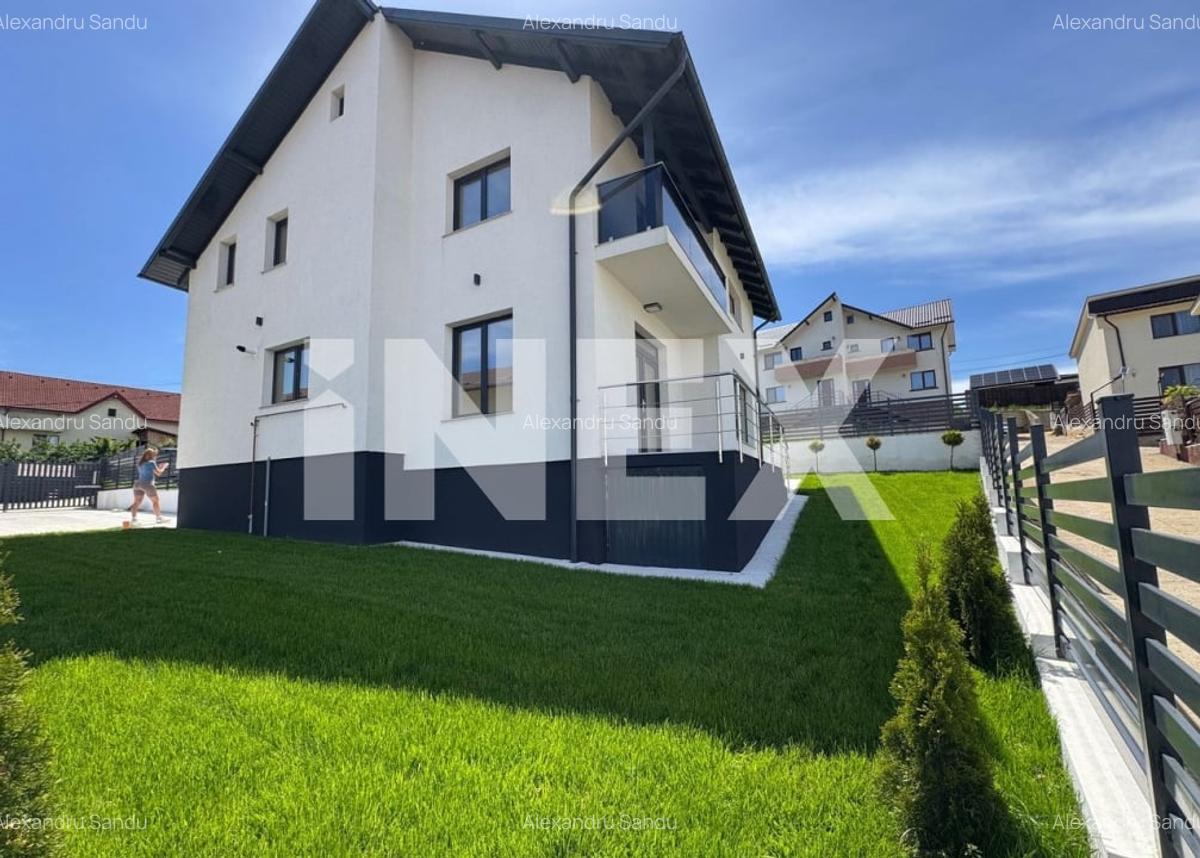 Casa spatioasa si moderna de vanzare in Trivale - panorama superba - 2