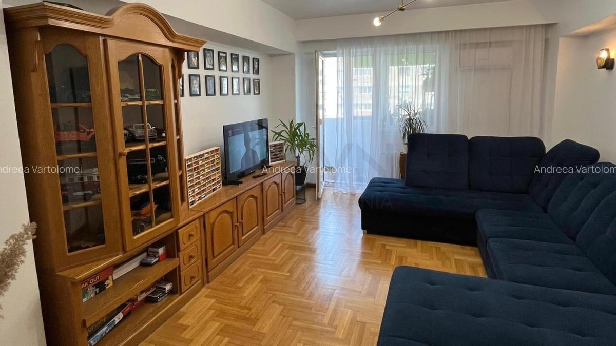 REA1024069 Apartament 3 camere Dristor - 10