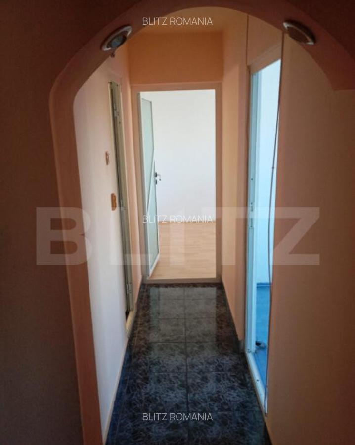 Apartament spa?ios 3 camere, 68 mp, zona excelenta et - 8 Apartament spa?ios 3 camere, 68 mp, zona excelenta et - 8
