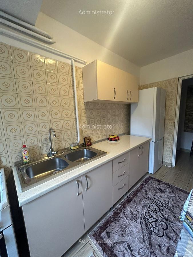 Inchiriere 2 cam Cotroceni Eroilor, Facultatea de Drept,Facultatea de Medicina - 11