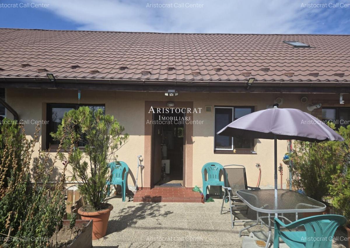 Vanzare casa pe parter Tamasi padure - 2