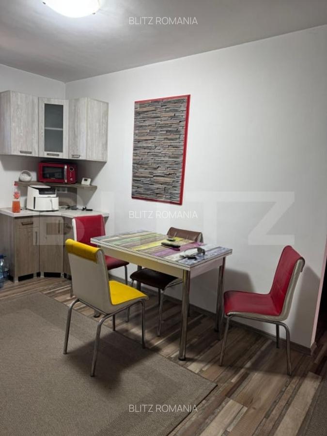 Apartament de inchiriat, 2 camere  decomandate  54 mp + garaj, B-dul Pandurilor - 4