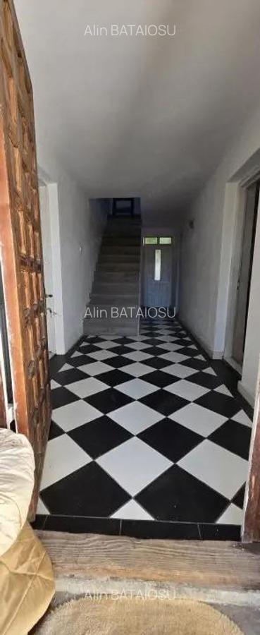 Casa de vanzare Strada Grivi?ei, Targu Jiu - 9 Casa de vanzare Strada Grivi?ei, Targu Jiu - 9