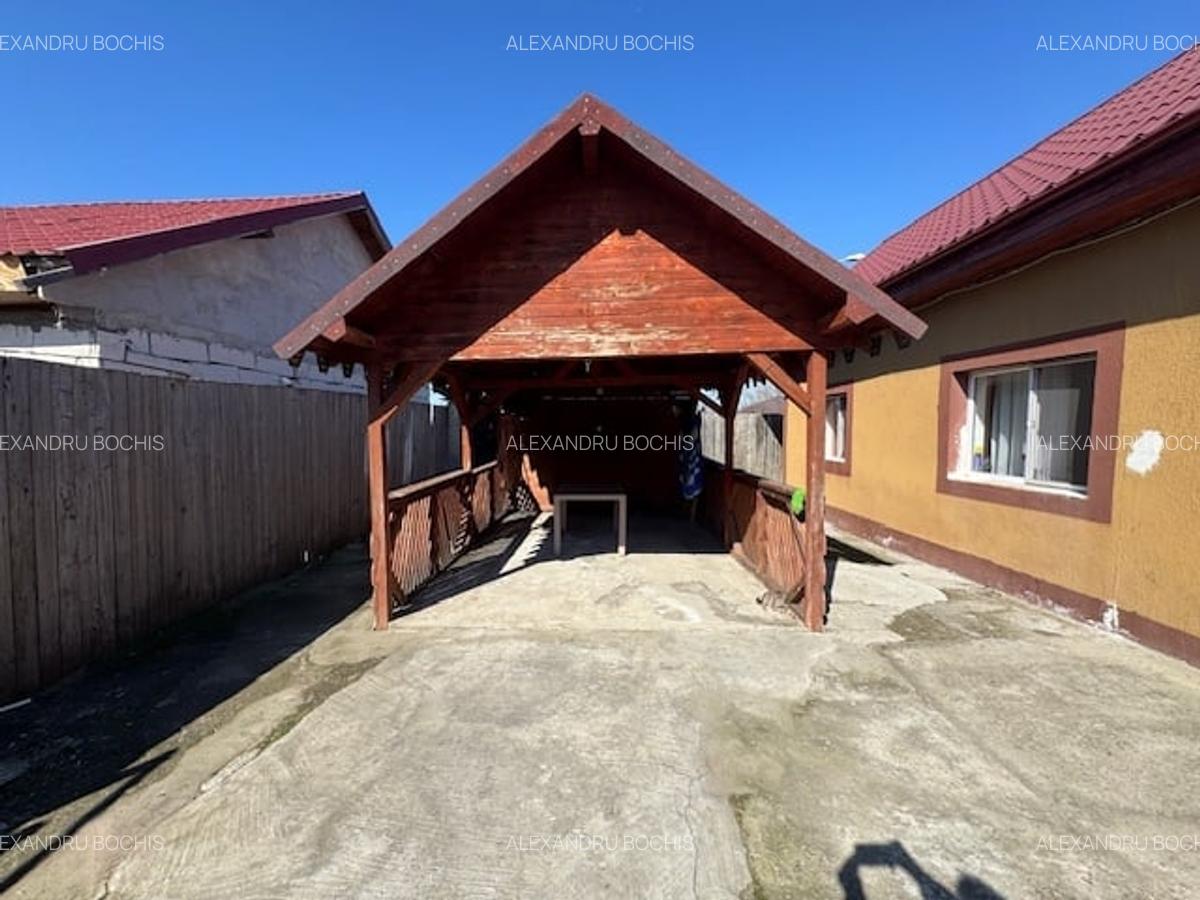 Casă cu 4 camere în Palazu Mare - 3