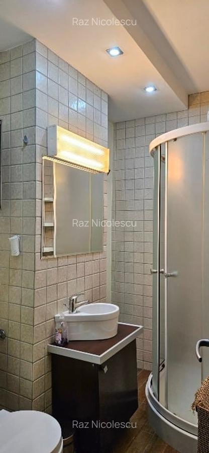 Proprietar inchiriez garsoniera decomandata, Dr. Taberei, str.Bozieni,  370 Euro - 7