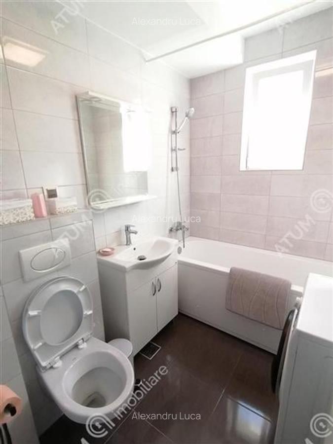 Apartament 3 camere decomandate balcon parcare zona Calea Cisnadiei - 11