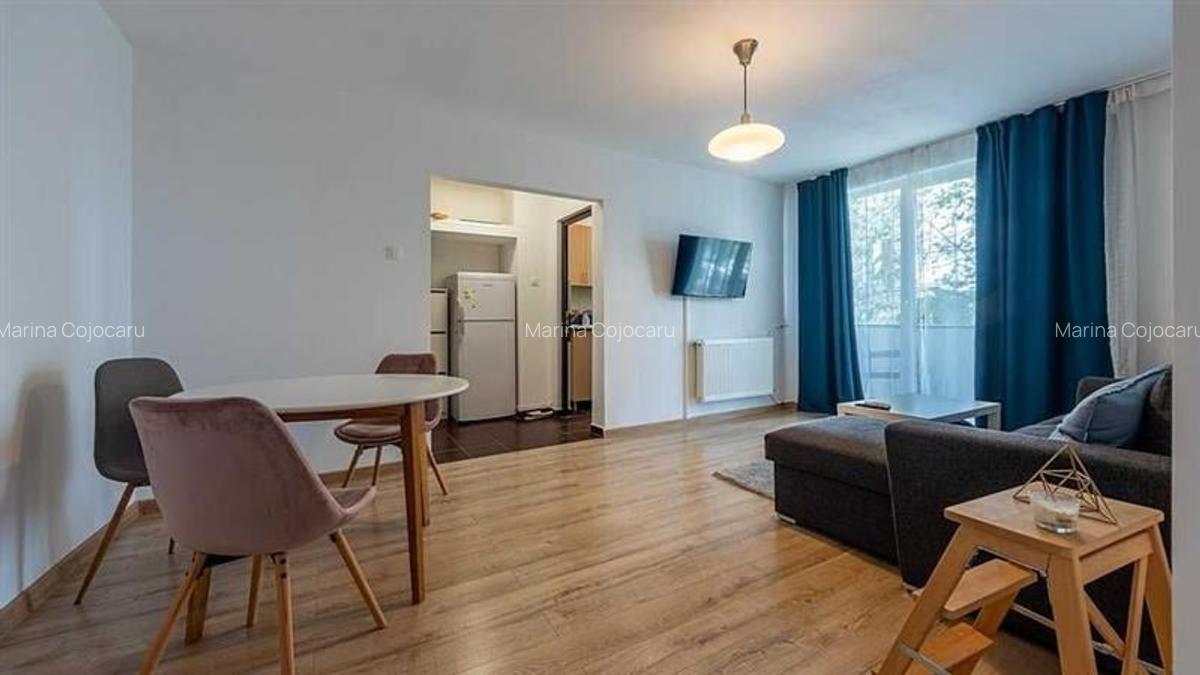 2 Camere, Hanul lui Manuc, 2 minute Metrou Piata Unirii - 3