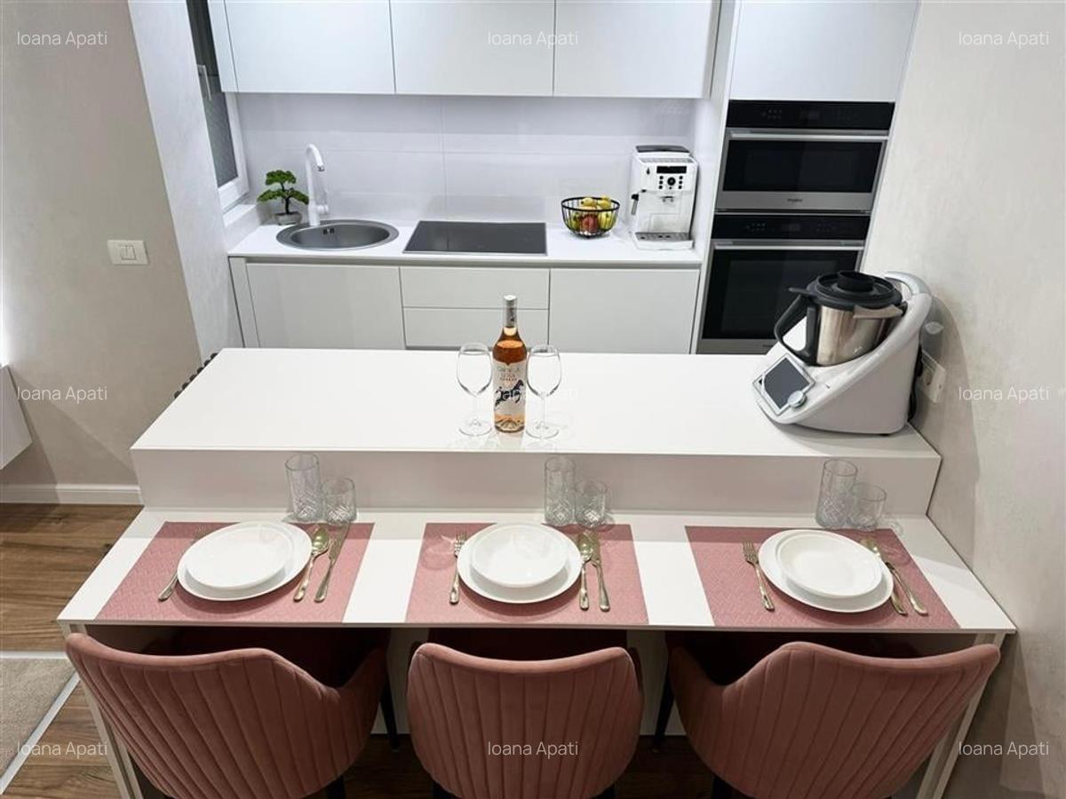 Apartament cu 3 camere decomandat în Central - 12