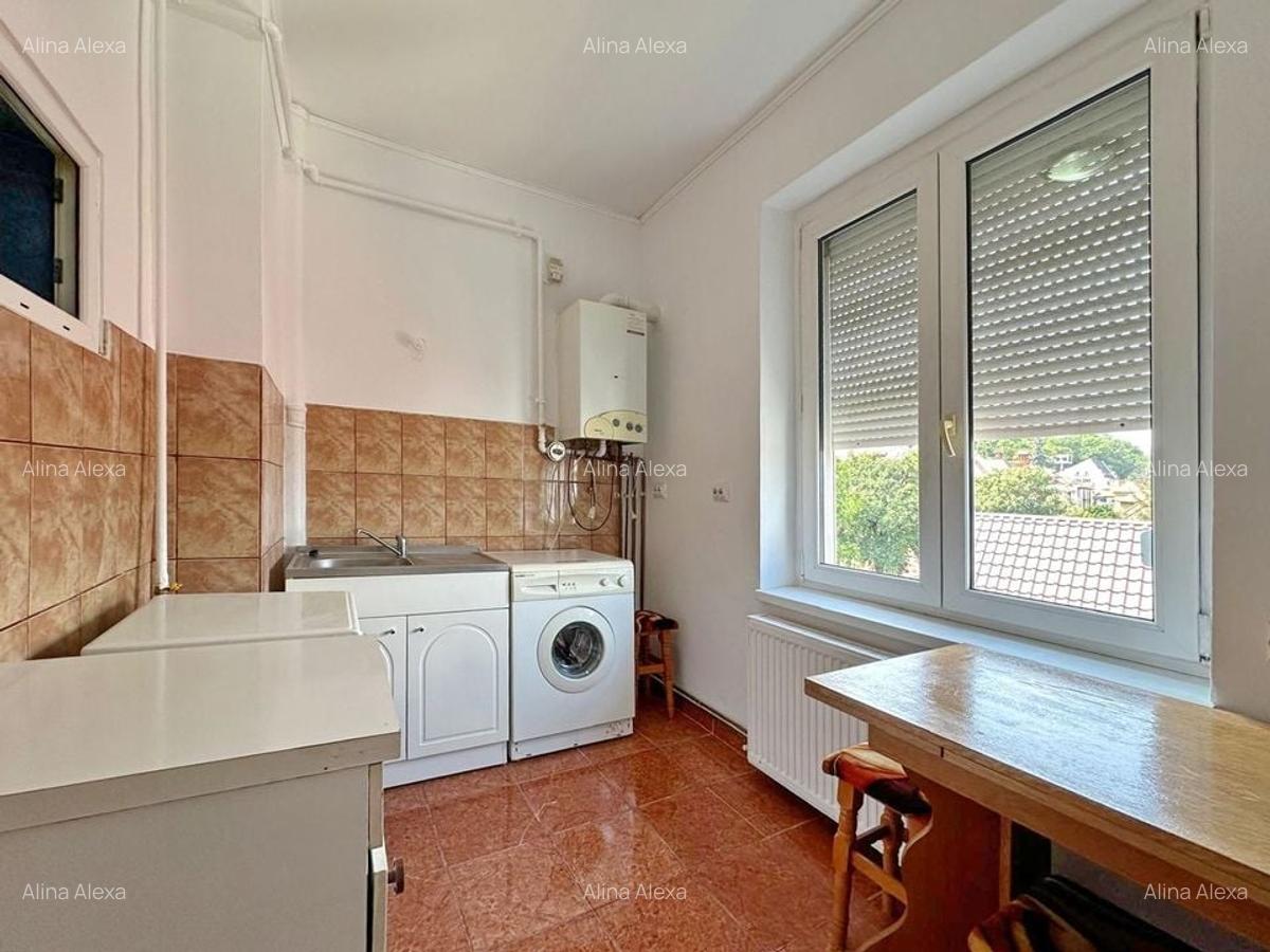 Apartament de vânzare - Zona Dealul Cetății, Brașov - 3