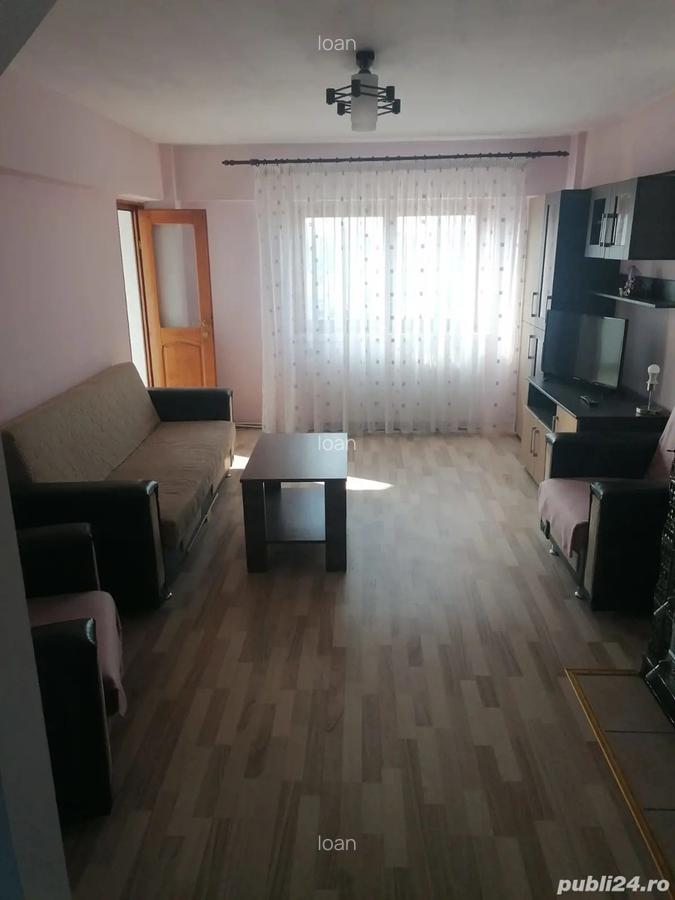 Inchiriez apartament - 3