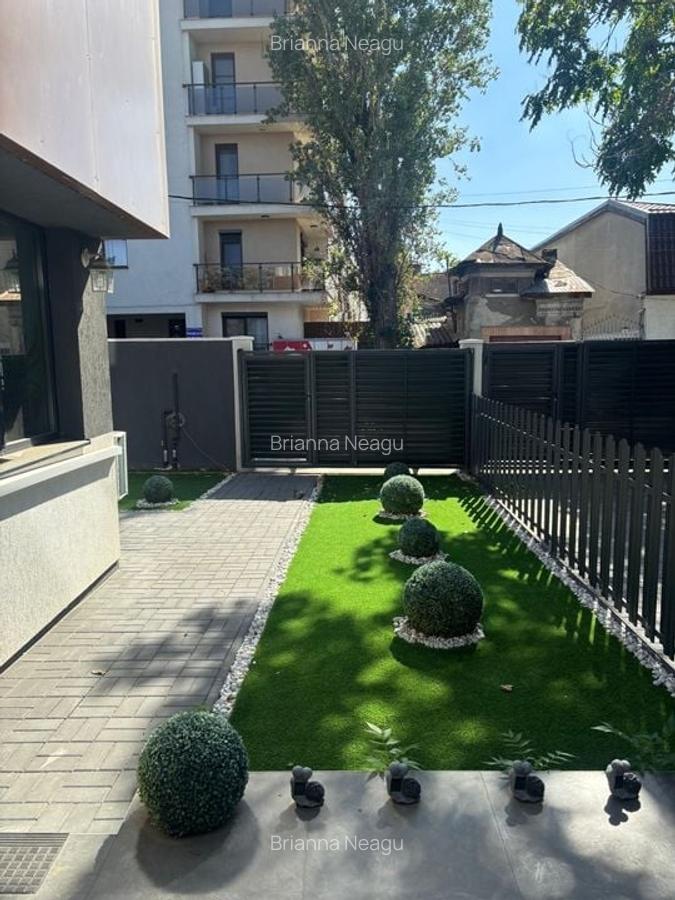 Vila de inchiriere, 6 camere // Zona Tei - 18