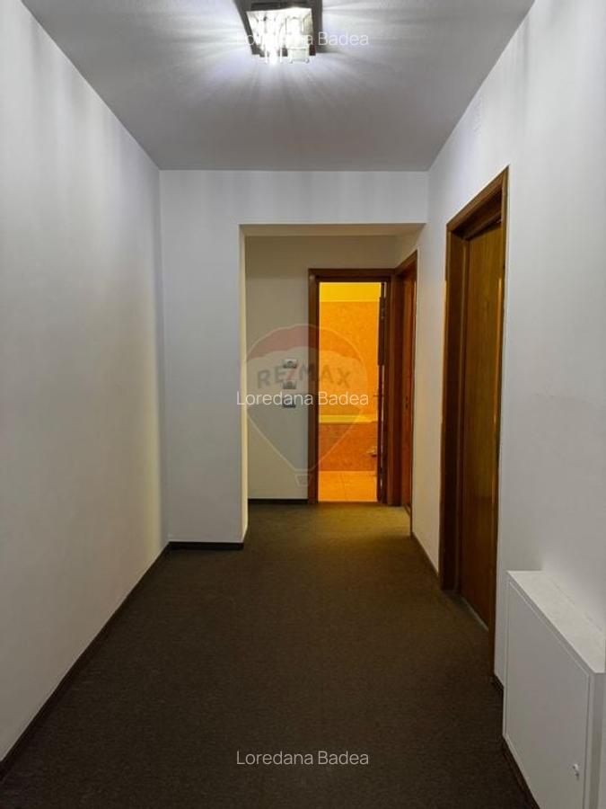 Apartament cu 4 camere/birou de inchiriat Piata Victoriei - 13