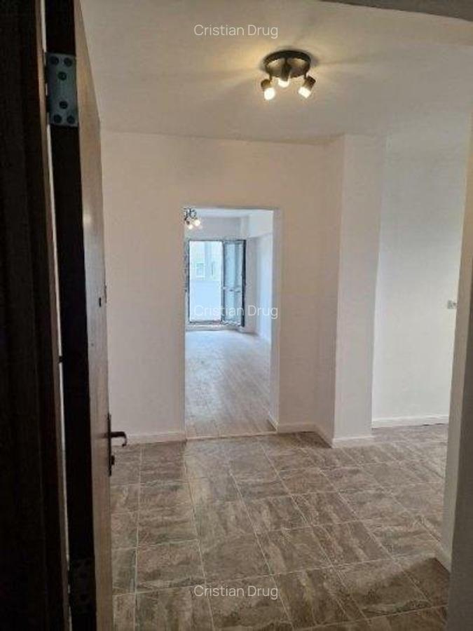 Apartament 2 camere Bulevardul Chisinau - 5