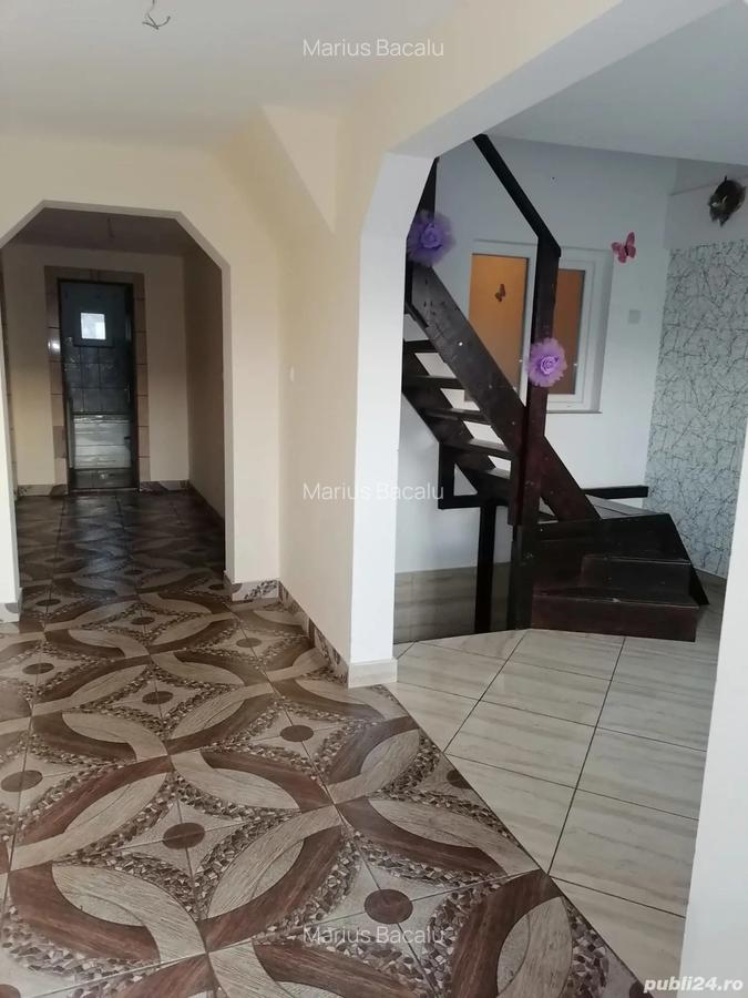 Vind casa locuibila,com.Grajduri sat.Valia Satului Iasi.Pre? 65000 euro neg. - 1