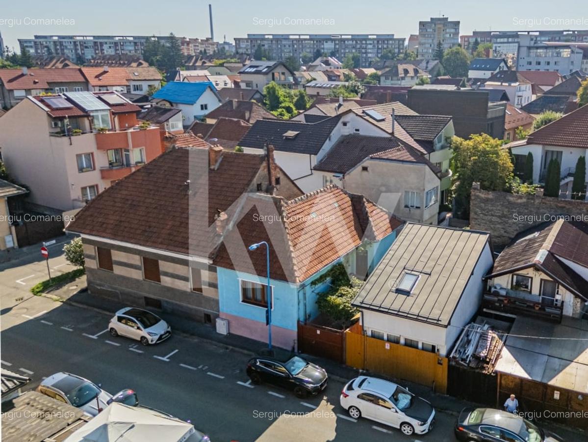 Vanzare casa cu 3 camere, singur in curte - Piata de Miercuri - 15