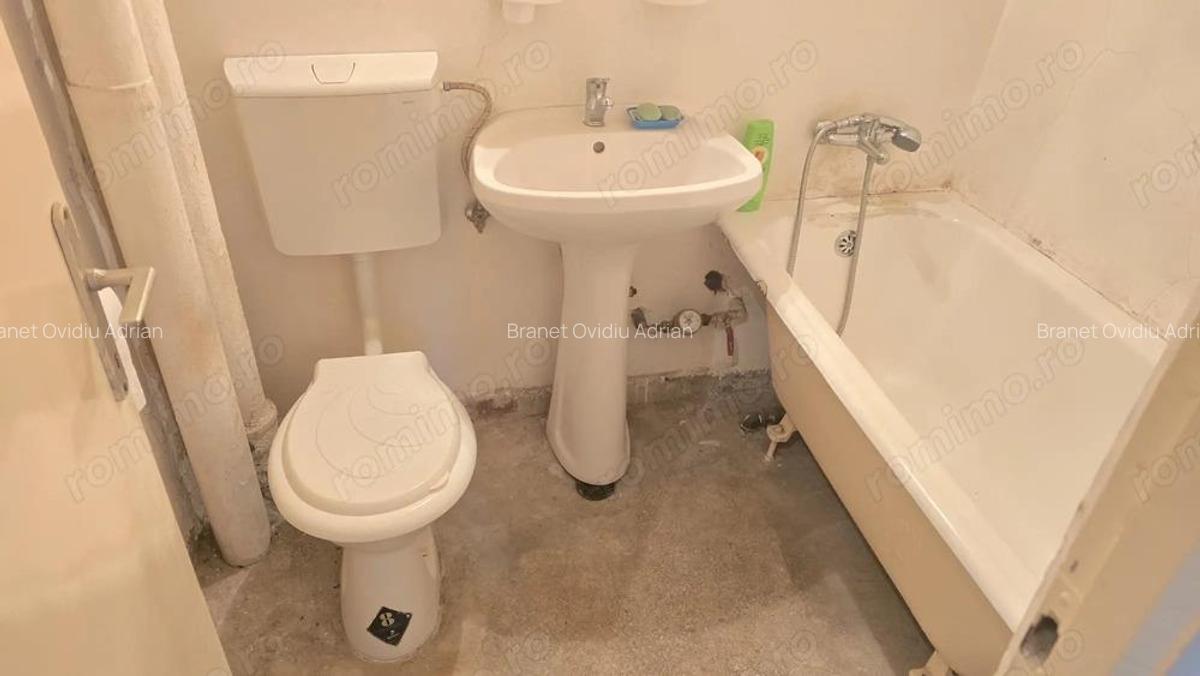 Vand apartament 2 camere decomandat in Deva, zona Gojdu, etaj 1 - 2