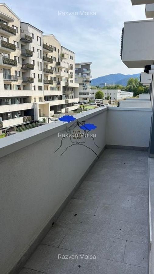 Studio modern in bloc nou din Tractorul - 3