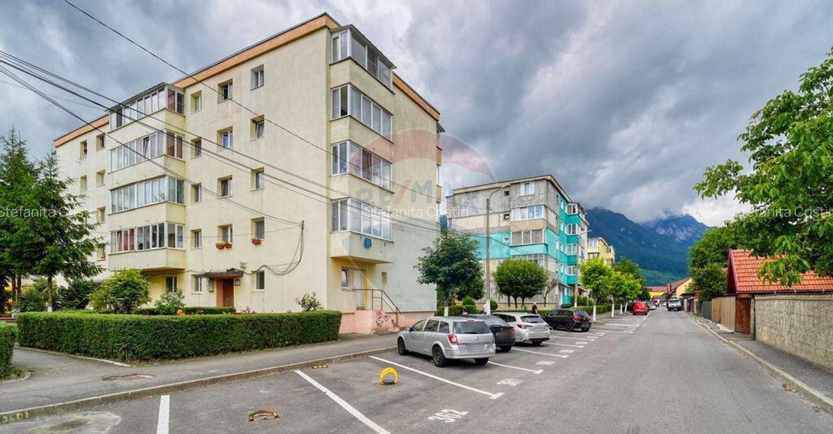 Apartament cu 3 camere de vanzare in zona Central - 12