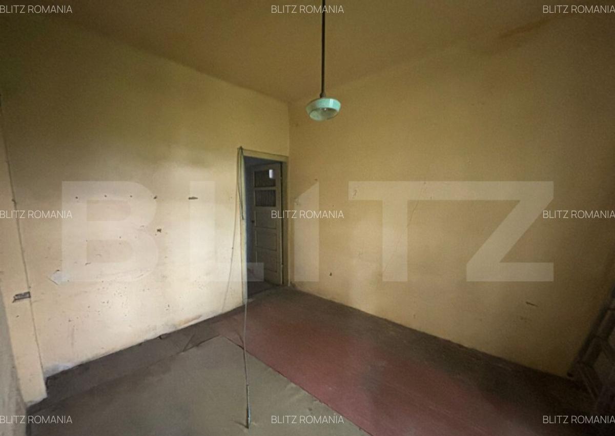 Casa de vanzare cu 3 camere. - 3