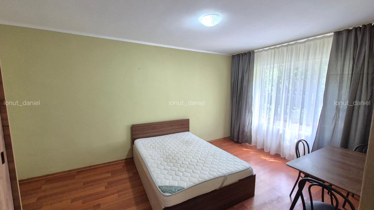 Garsonieră decomandată în Crângași - 2