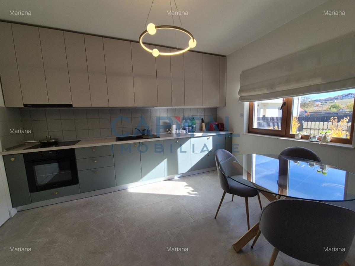 Casa superba la cheie, strada privata, central Dezmir. - 23