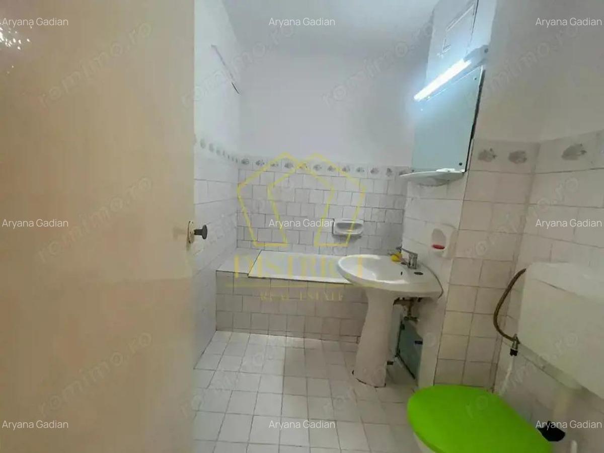 Apartament cu 2 camere, decomandat, etajul 3 I Lipovei - 5