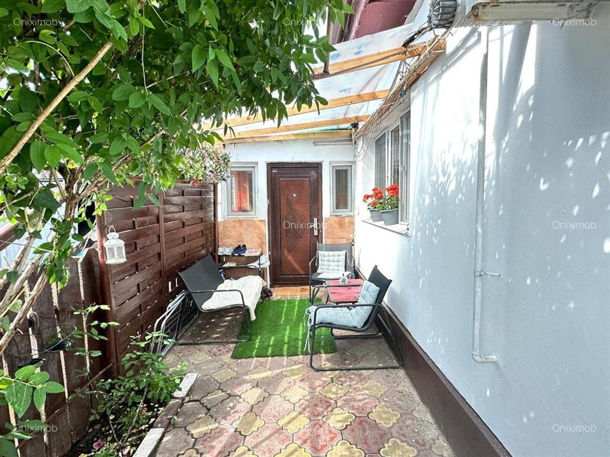 Casa batraneasca, zona  Buna Vestire  Ploiesti, teren 175 mp,renovata in 2004 - 12