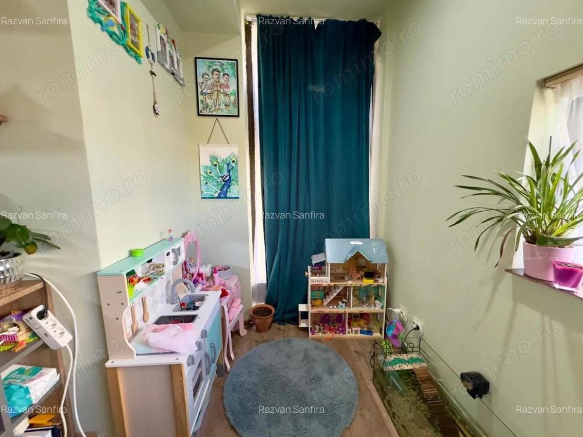 Apartament cu 3 camere la etajul 2 cu vedere pe doua parti ! - 14