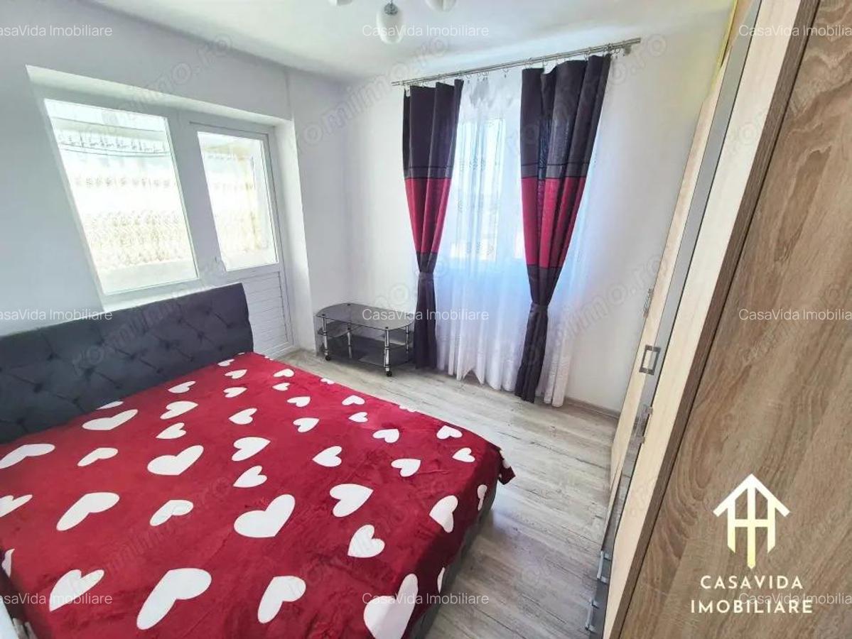De vanzare apartament 3 camere mobilat ?i utilat, zona Unic - 4