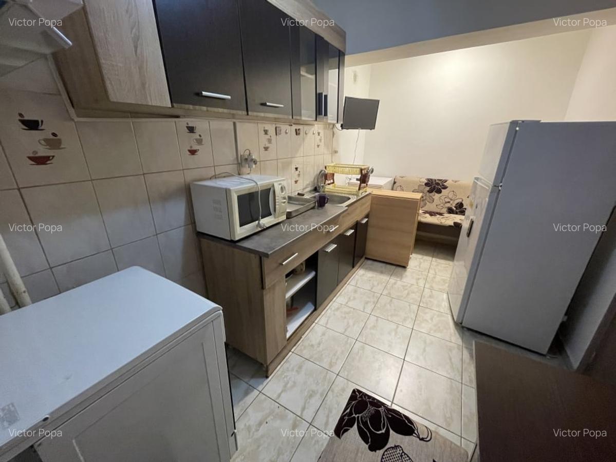 3 Camere Magazin Bucur Obor - Bloc ALMO 1 - Mobilat si Utilat - 12