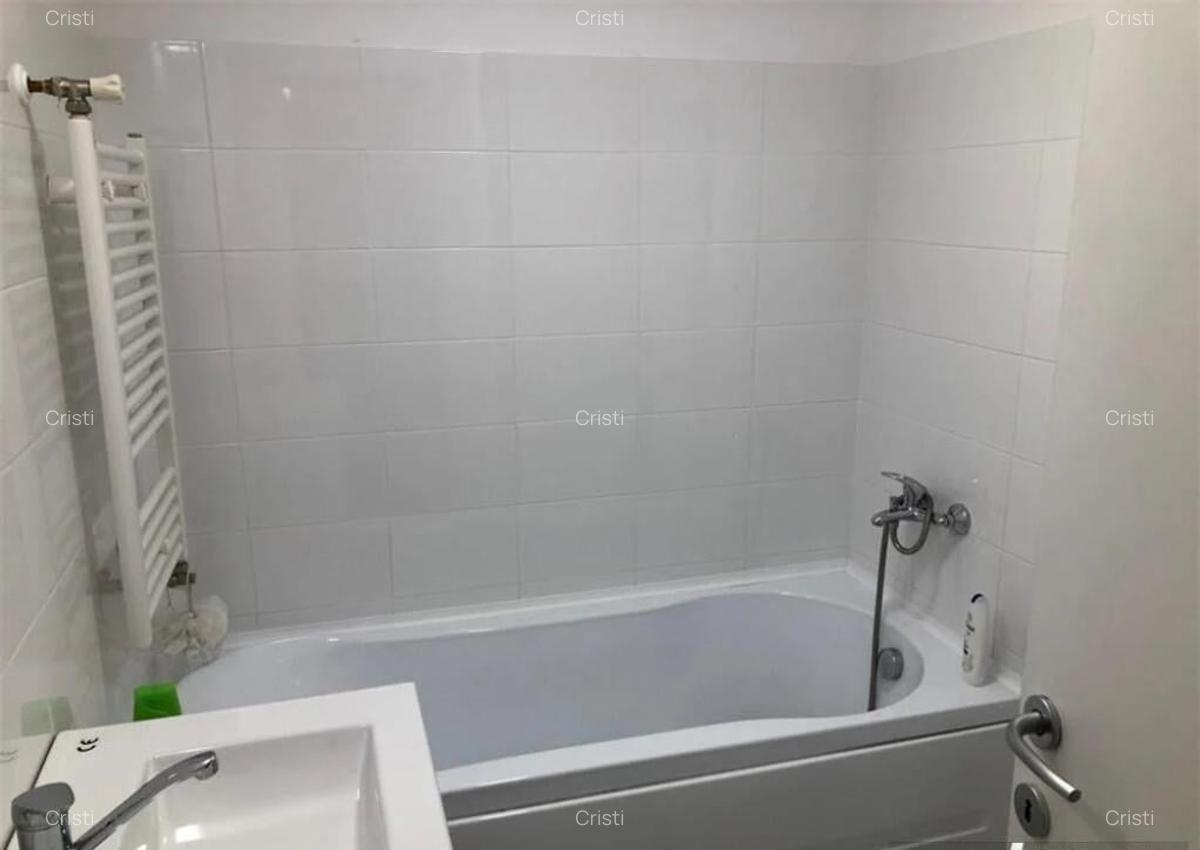 1 camera zona Sagului langa restaurant Nora - 2