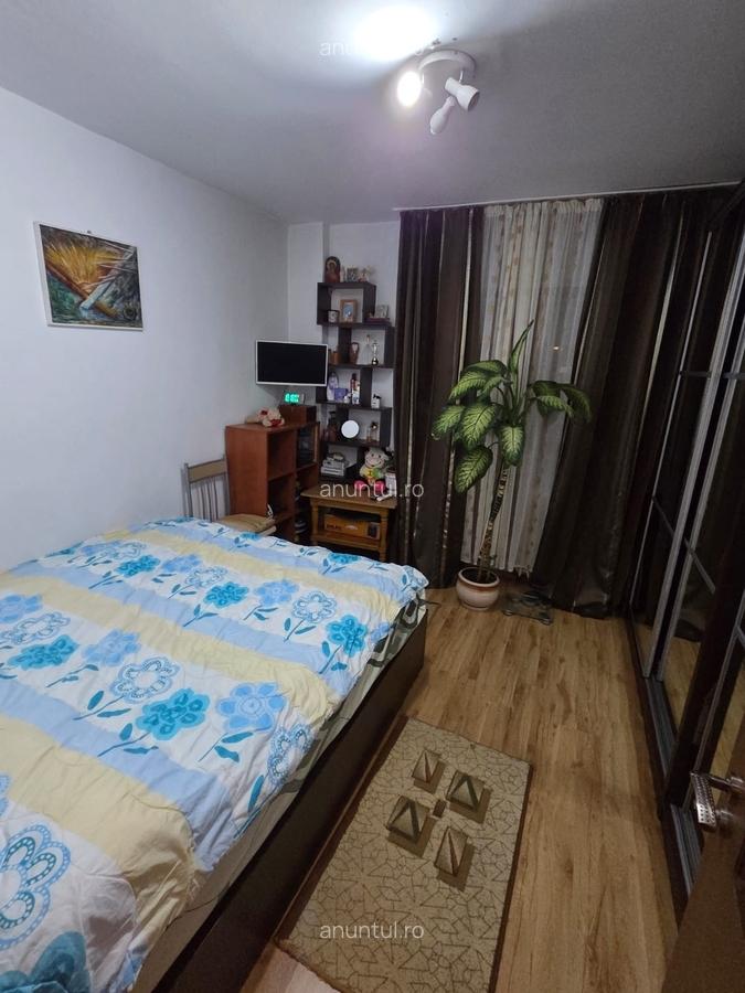 Vacaresti, Piata Timpuri Noi - 13