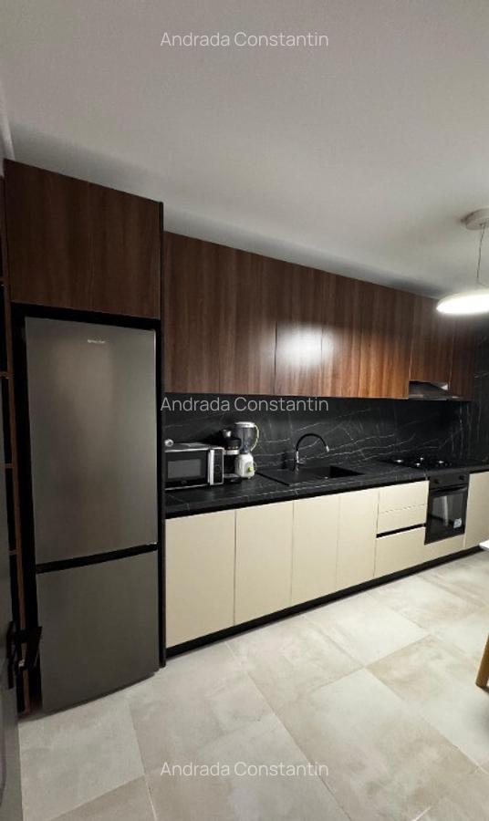 Apartament 2 camere plus parcare zona Pacii Militari - 10 min. metrou - 2