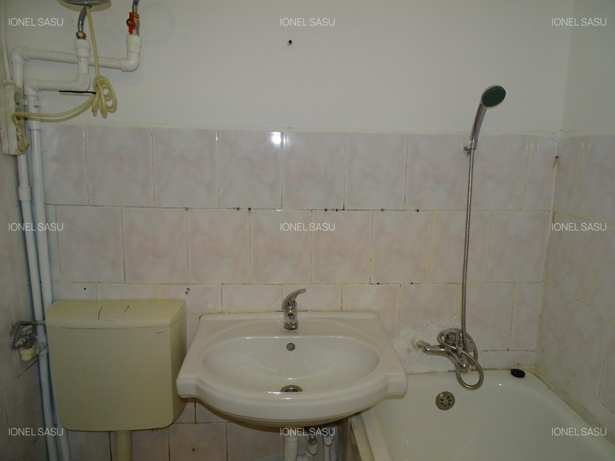 Garsoniera de vanzare in Noua - 6
